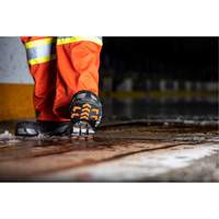 GripPro™ Spikeless Traction Aids, Rubber, Grooved Traction, Medium/Small SHA880 | Office Plus