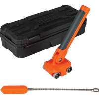 Magnetic Wire Puller with Case UAL062 | Office Plus