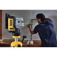 3 Line Green Laser Level UAL171 | Office Plus